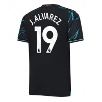 Fotballdrakt Herre Manchester City Julian Alvarez #19 Tredjedrakt 2023-24 Kortermet